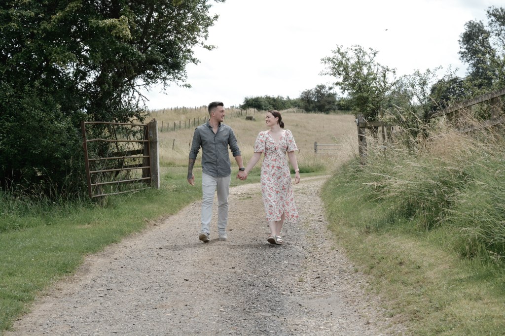 UK FEMALE WEDDING PHOTOGRAPHER