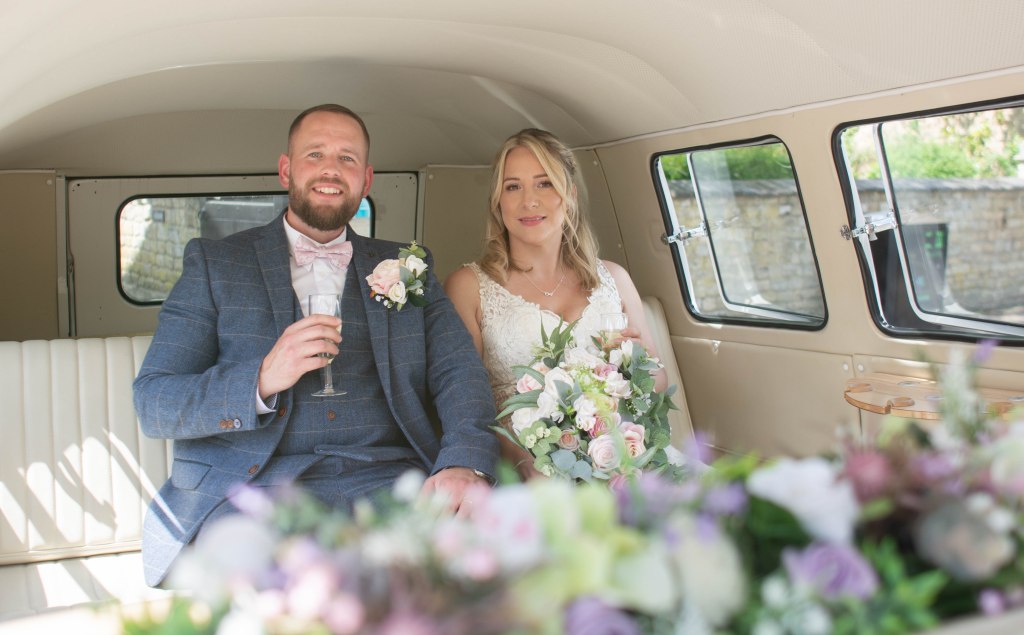 UK FEMALE WEDDING PHOTOGRAPHER