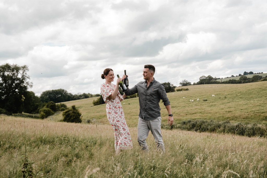 FEMALE WEDDING PHOTOGRAPHER IN MILTON KEYNES